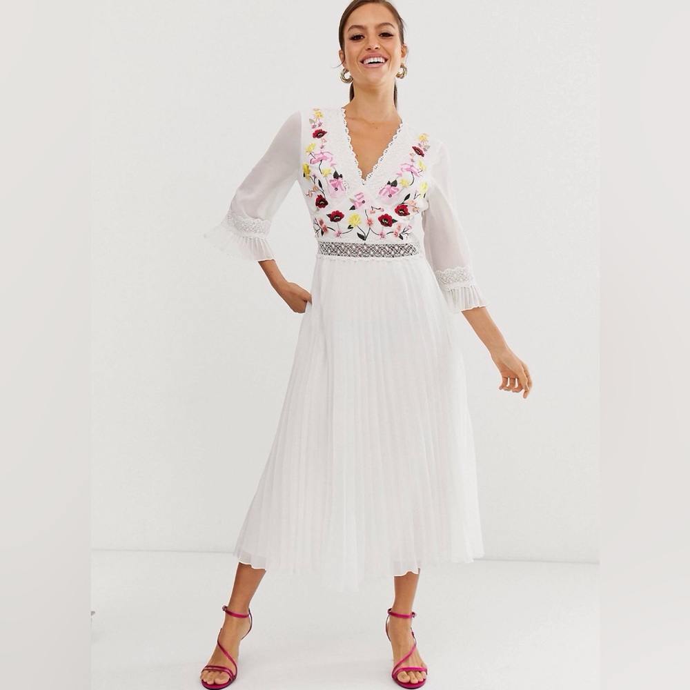 NWOT W’s ASOS DESIGN Lace Insert Pleated Midi Dress with Embroidery sz 12